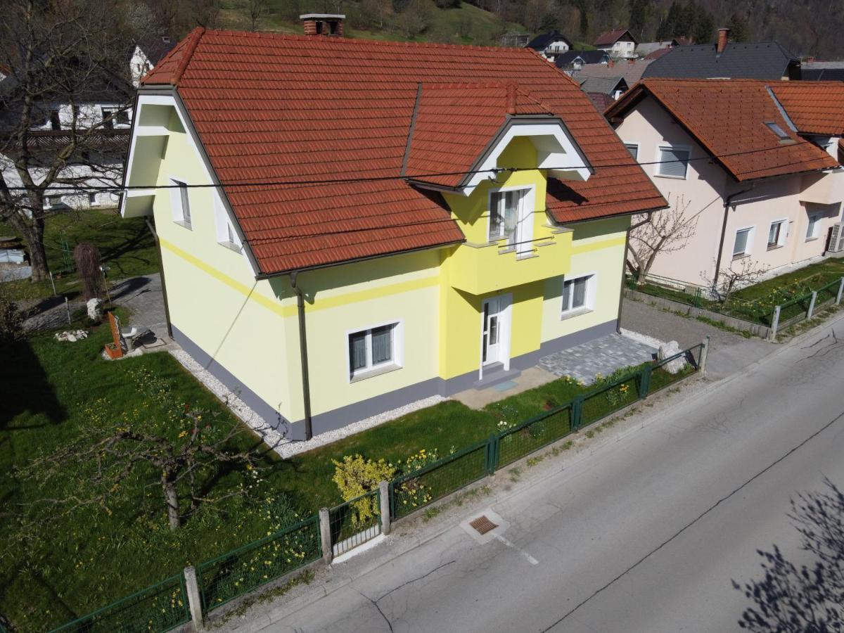 Primula Apartment Blejska Dobrava Exterior photo